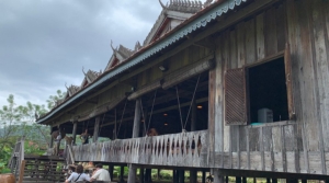 caption (6)