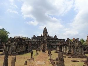Bakong Temple